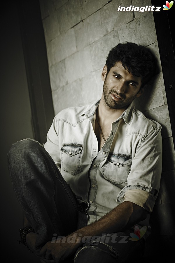 Aditya Roy Kapoor