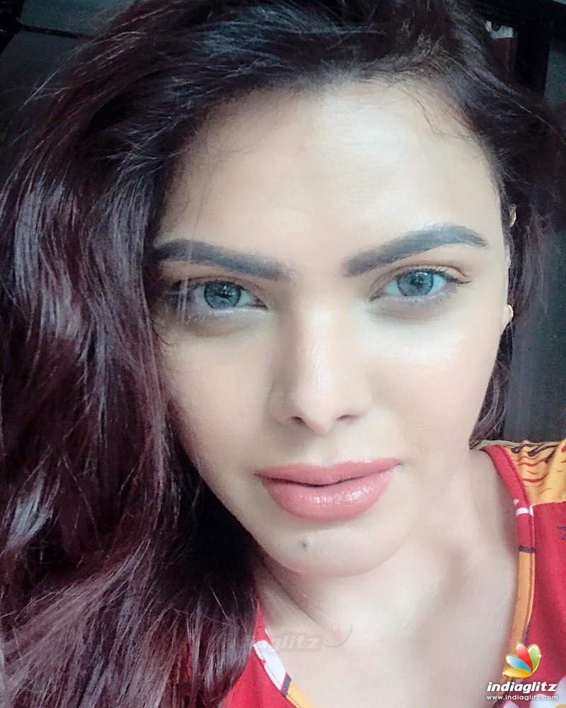 Sherlyn Chopra