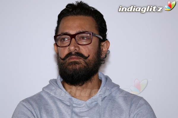 Aamir Khan at Launch of New Film Trailer 'Secret Super Star'