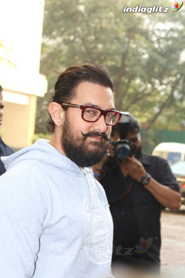 Aamir Khan at Launch of New Film Trailer 'Secret Super Star'