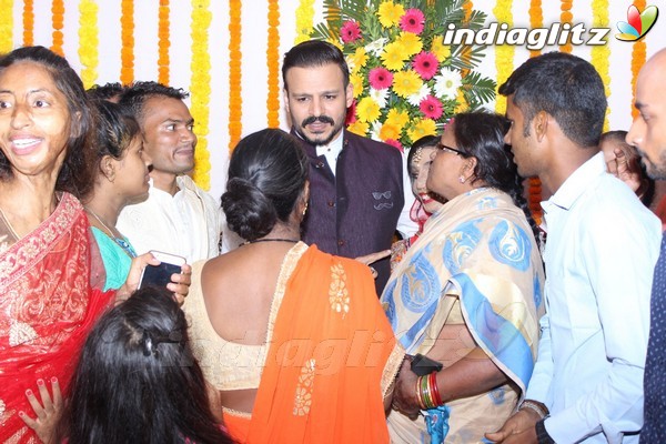 Vivek Oberoi at Acid Survivor Lalita Bansi's Wedding