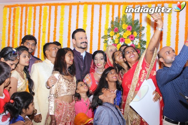 Vivek Oberoi at Acid Survivor Lalita Bansi's Wedding