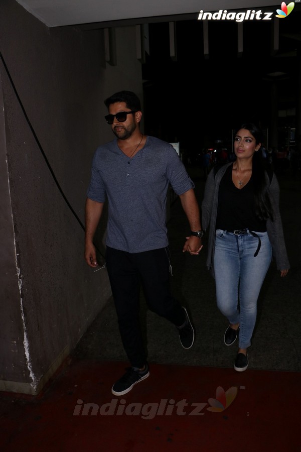 Aftab Shivdasani & His Wife Nin Dusanj Spotted at Airport Return From IIFA