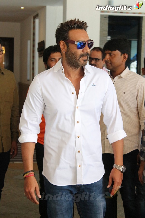 Ajay Devgn at Sai International Marathon Shirdi Press Meet