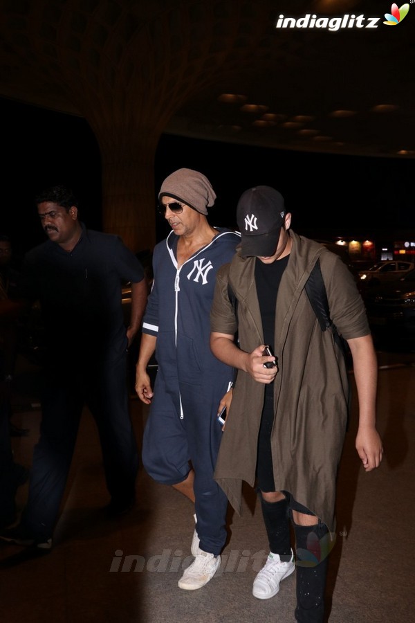 Akshay Kumar With Son Aarav Spotted at Airport