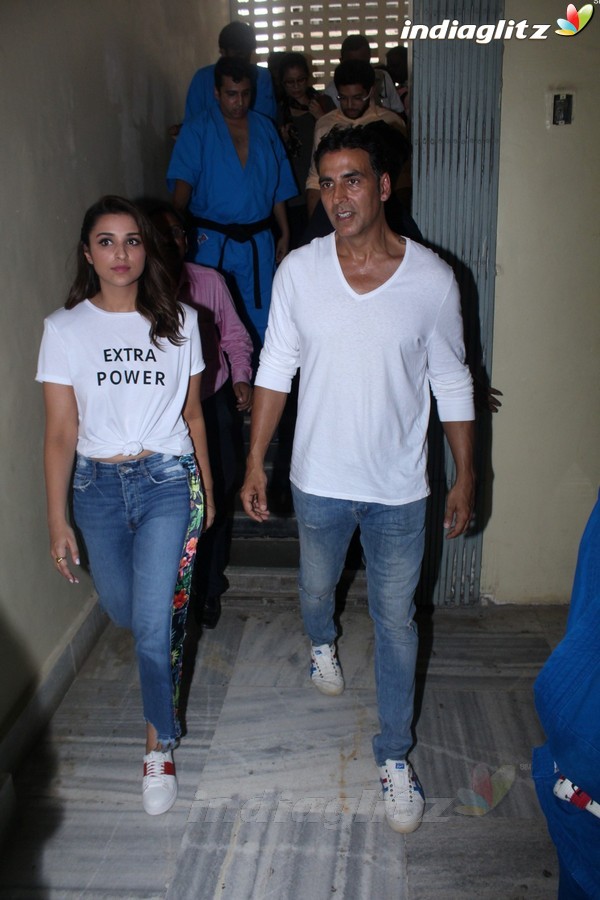 Akshay Kumar & Parineeti Chopra at Women Self Defence Graduation Day