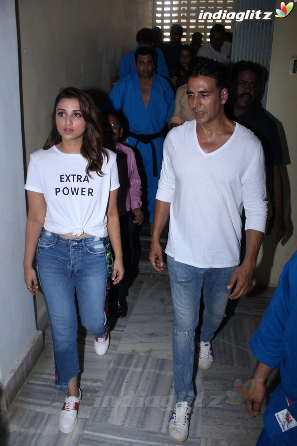 Akshay Kumar & Parineeti Chopra at Women Self Defence Graduation Day