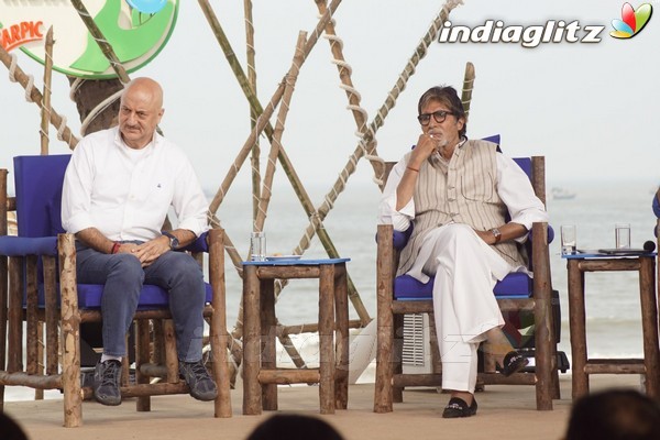 Amitabh Bachchan, Anupam Kher Celebrate Rashtriya Swachhta Diwas