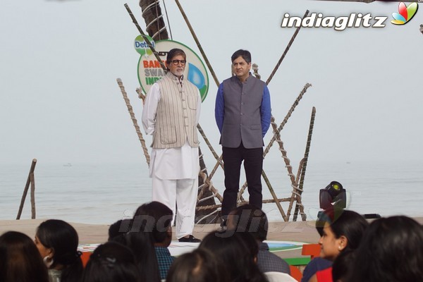 Amitabh Bachchan, Anupam Kher Celebrate Rashtriya Swachhta Diwas