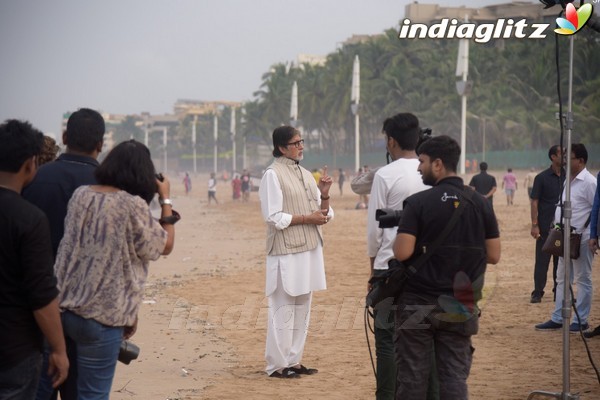 Amitabh Bachchan, Anupam Kher Celebrate Rashtriya Swachhta Diwas