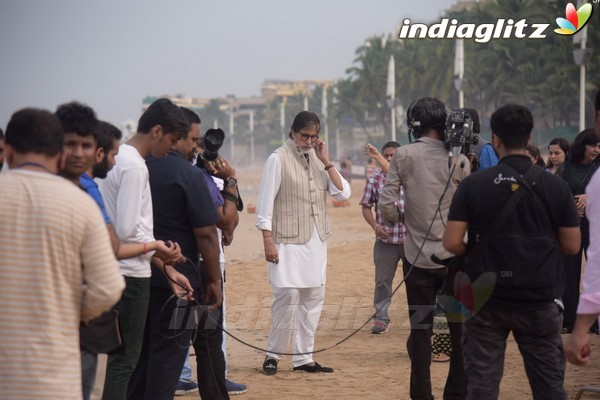 Amitabh Bachchan, Anupam Kher Celebrate Rashtriya Swachhta Diwas