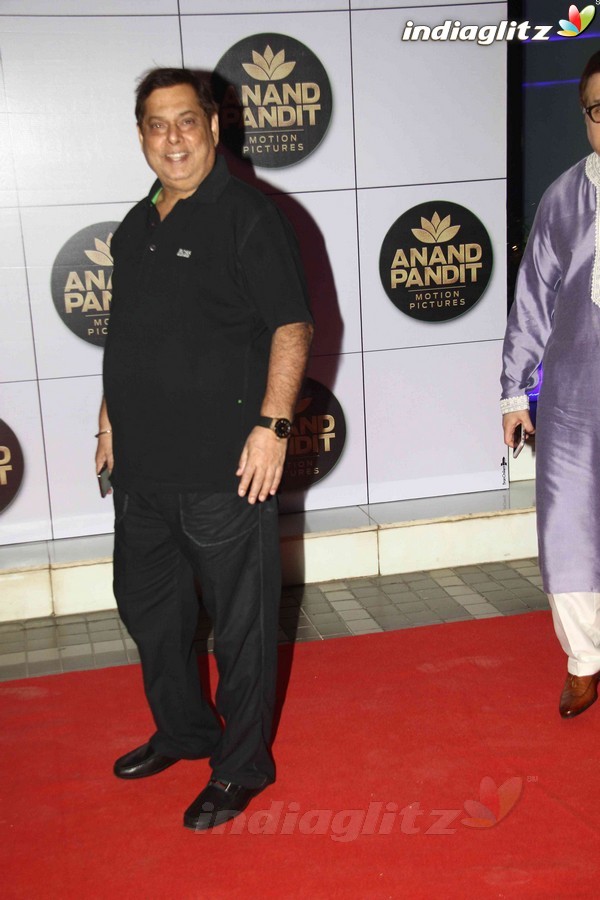 Amitabh Bachchan Unveils Anand Pandit Motion Pictures Logo