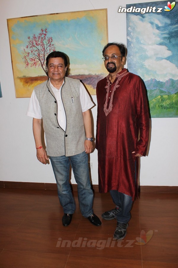 Anup Jalota Inaugurates Kishore M Sali's 'See The Unseen' Art Show