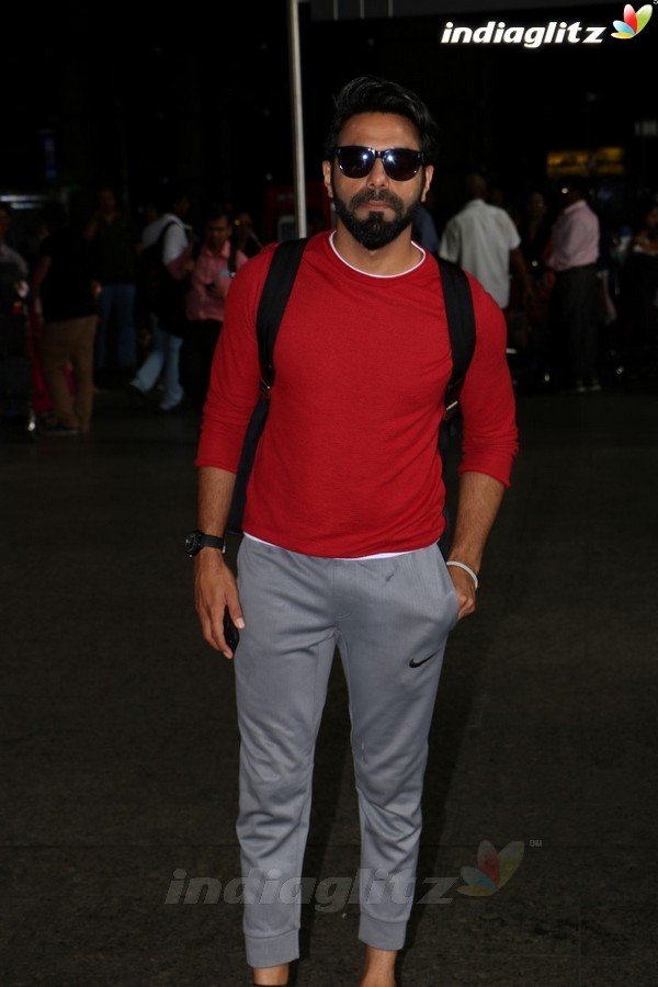 Aparshakti Khurrana Spotted at International Airport