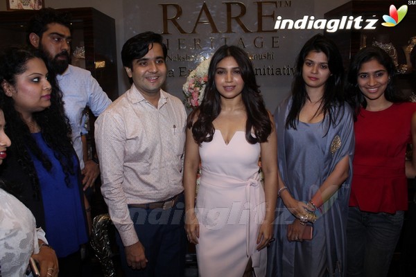 Bhumi Pednekar Promotes 'Toilet - Ek Prem Katha' at Jewellery Exhibition