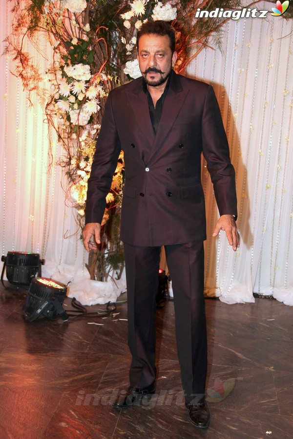 Salman, Aishwarya, SRK, Ranbir, Sanjay Dutt, Amitabh, Sonam at Bipasha-Karan Wedding Reception