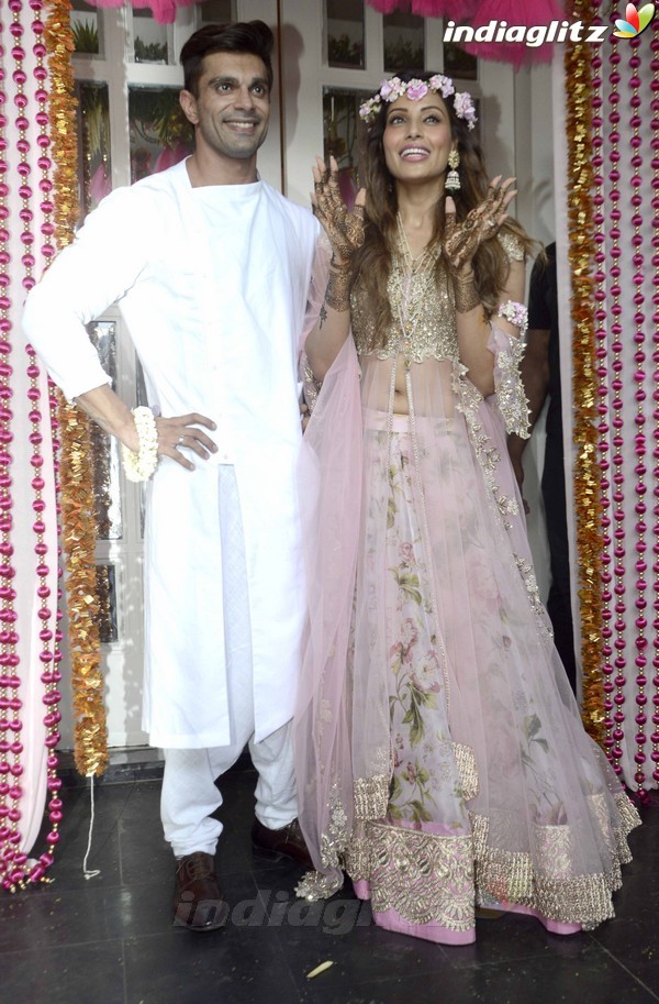 Bipasha Basu & Karan Singh Grover Mehendi Ceremony