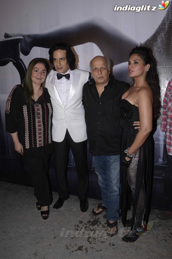 Richa Chadda, Pooja Bhatt, Rahul Roy at On Location Shoot of 'Cabaret'