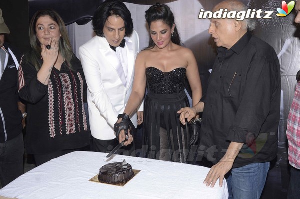 Richa Chadda, Pooja Bhatt, Rahul Roy at On Location Shoot of 'Cabaret'