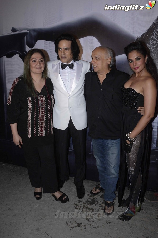 Richa Chadda, Pooja Bhatt, Rahul Roy at On Location Shoot of 'Cabaret'