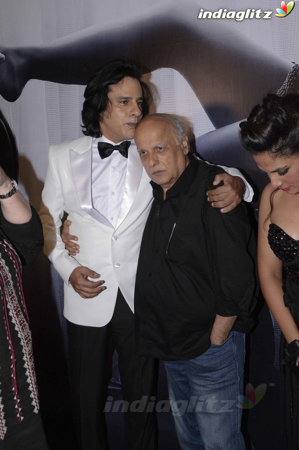 Richa Chadda, Pooja Bhatt, Rahul Roy at On Location Shoot of 'Cabaret'