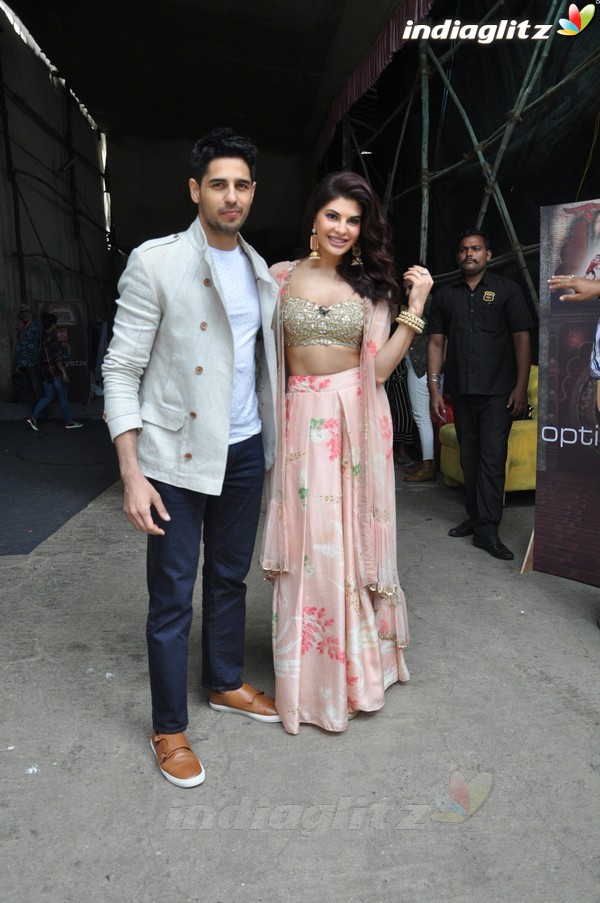 Sidharth, Jacqueline on Set of Comedy Dangal For 'A Gentleman' Promotion