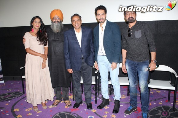 Dharmendra & Deep Sidhu Host Teaser Launch of 'Jora 10 Numbaria' at Sunny Super Sound