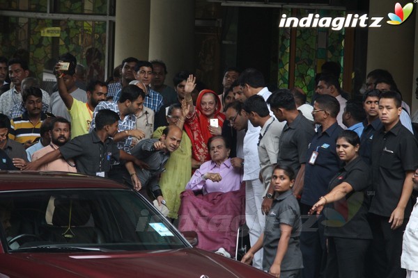 Dilip Kumar Discharged From Lilavati Hospital