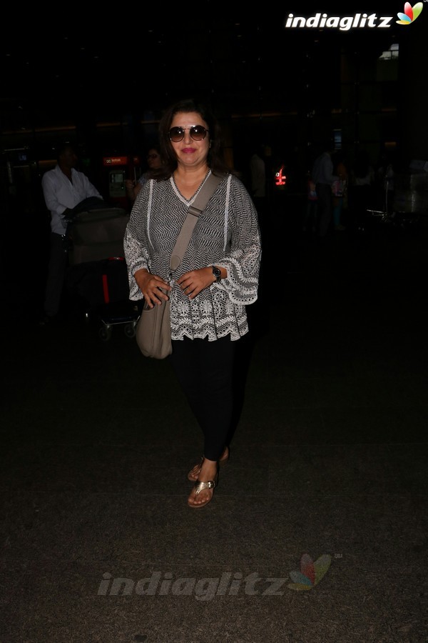 ​Sushant Singh Rajput & Farah Khan Spotted at Airport