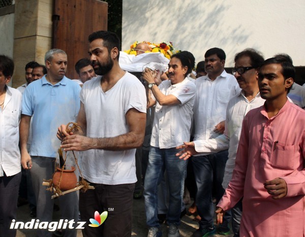 Funeral of Abhay Deol's Father Ajit Singh Deol