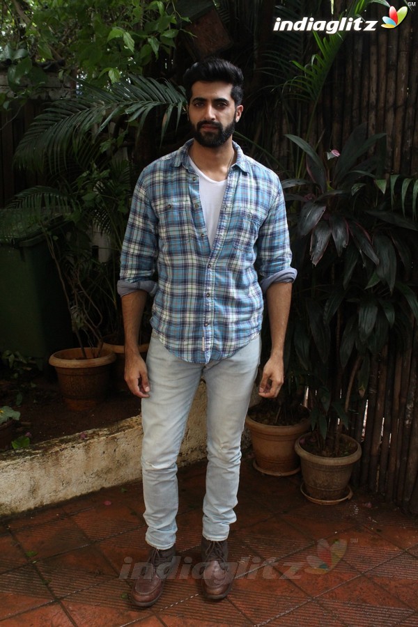 Ragini Khanna, Akshay Oberoi & Pankaj Tripathi at 'Gurgaon' Team Interview