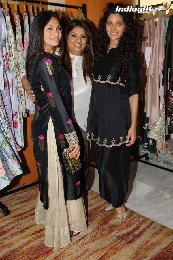 Huma Qureshi & Sana Khan at Festive Preview Pop-Up Fashion Show