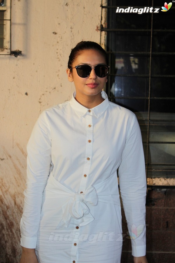 Huma Qureshi Spotted at Scrabble Digital Studio