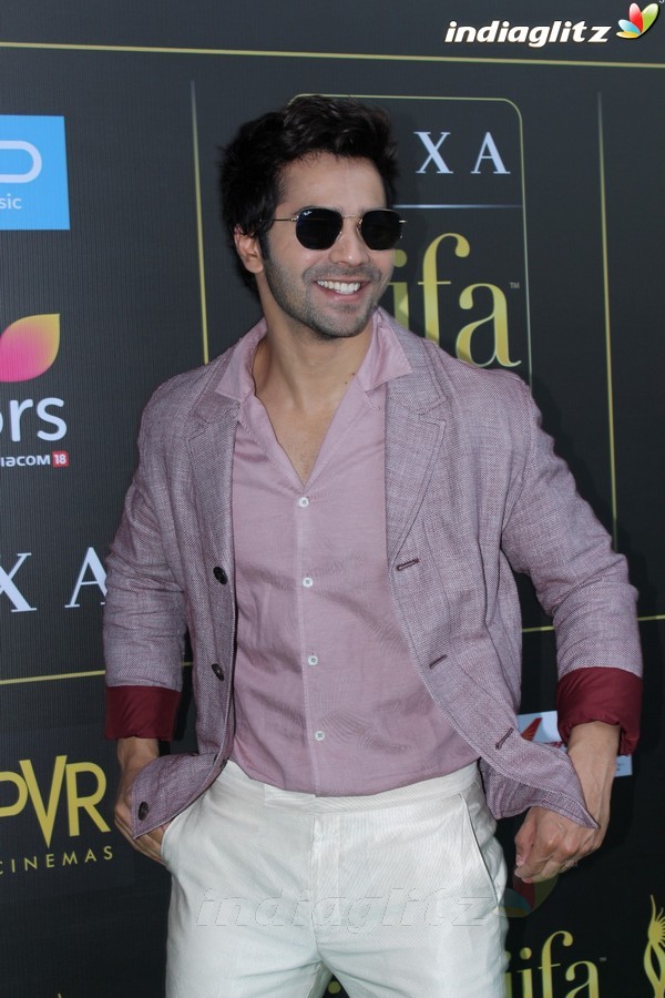 Varun Dhawan & Saif Ali Khan at Press Conference Of 18th IIFA Awards