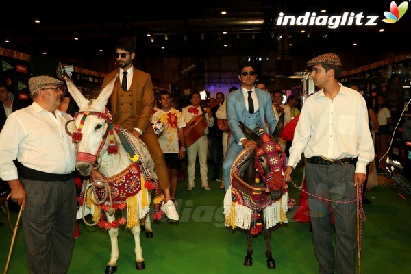 Hrithik, Salman, Ranveer, Priyanka, Tiger, Shahid, Farhan at IIFA Awards 2016 Madrid - Inside Pics