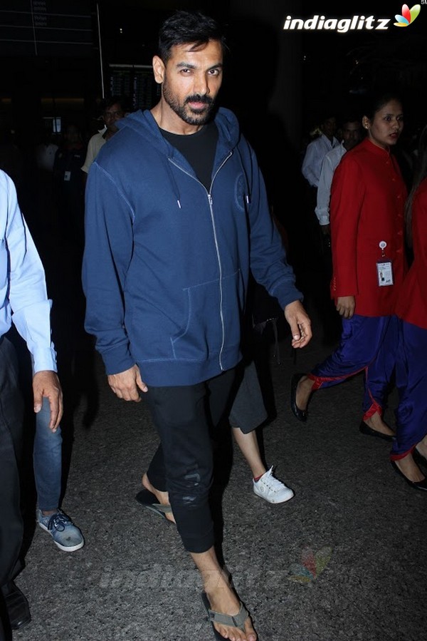 John Abraham Spotted at International Airport