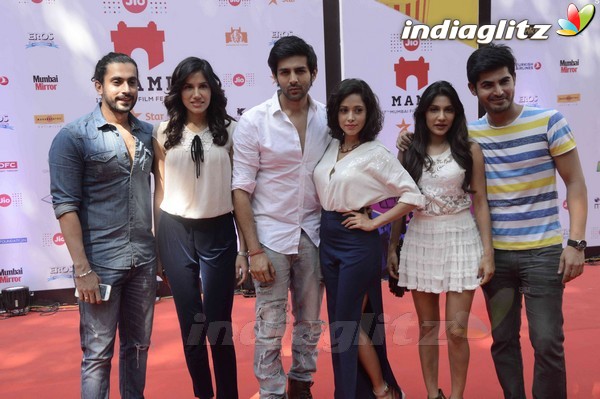 Aditya, Kriti, Alia, Ayushmann, Parineeti, Arjun at Jio MAMI 17th Mumbai Film Festival Day 2 - Movie Mela