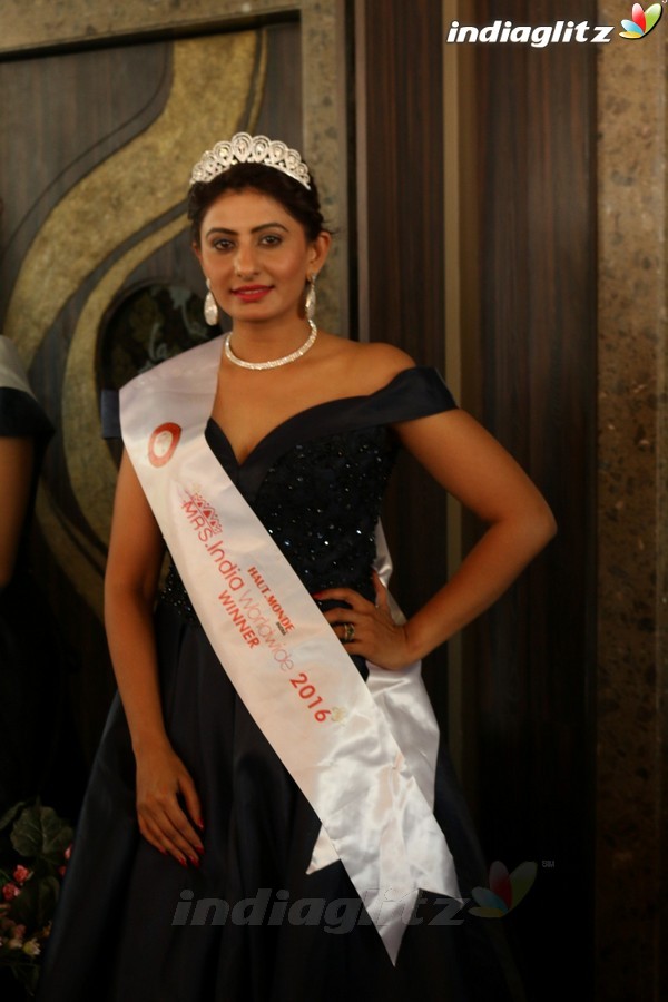 Interview with Mrs India 2016 Winner Poonam Shinde For Her Upcoming Film