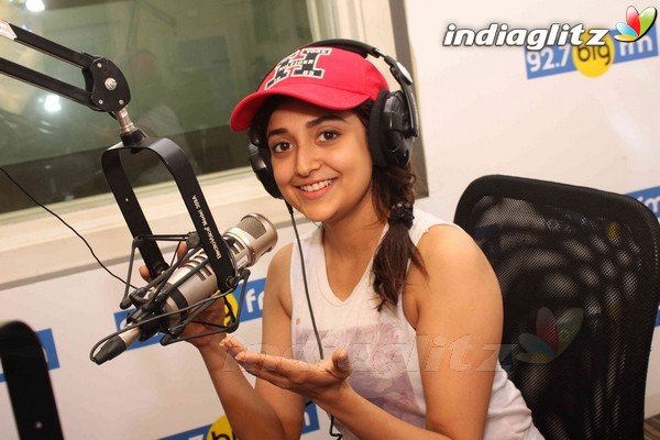 Monali Thakur at Big 92.7 FM