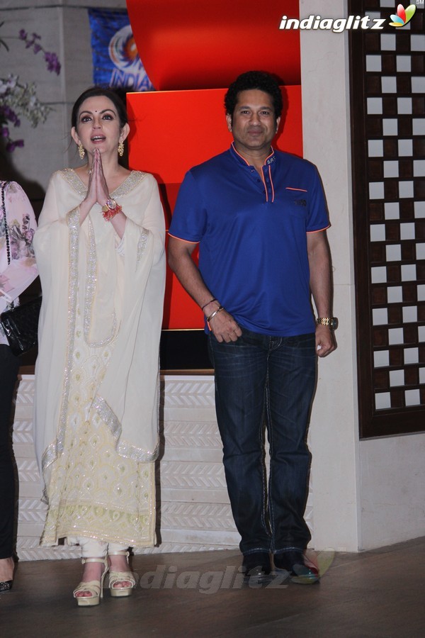 Neeta Ambani Hosted Grand Party of IPL Winning Team Mumbai Indians