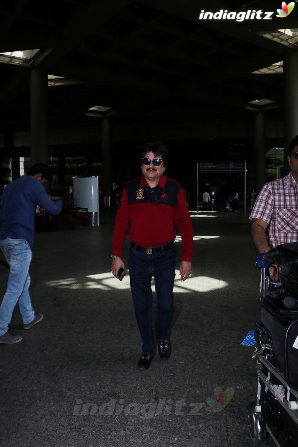 Pankaj Udhas Spotted at Airport