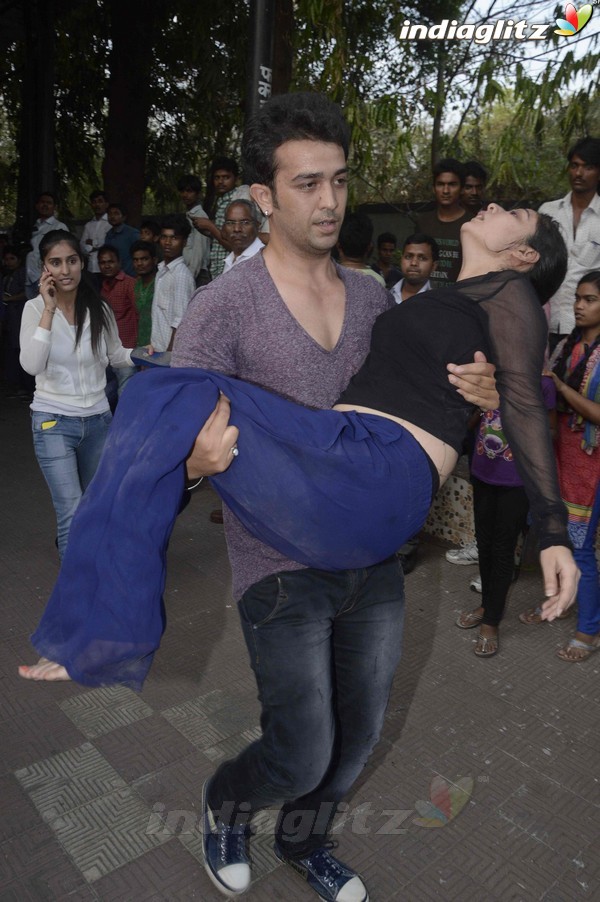 Pratyusha Banerjee's Funeral