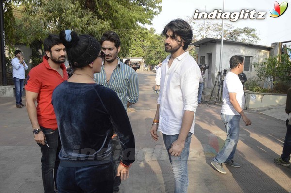 Pratyusha Banerjee's Funeral