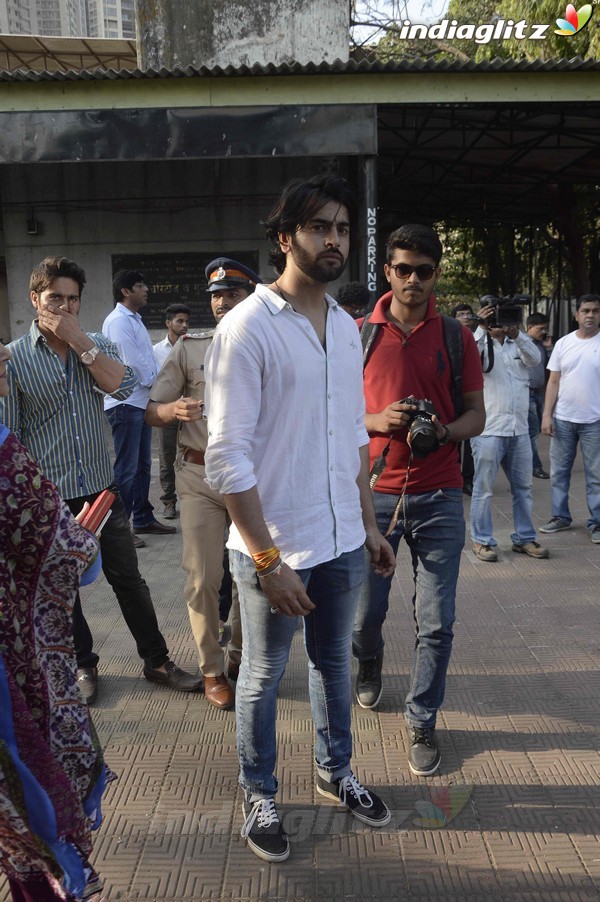 Pratyusha Banerjee's Funeral