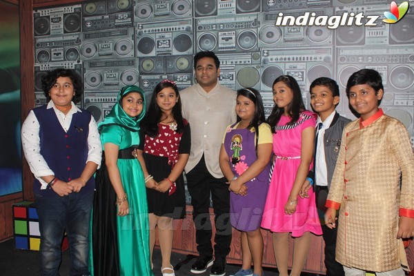 A R Rahman Celebrates Mom's Day With Sa Re Ga Ma Pa Li'l Champs