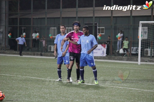 Ranbir Kapoor & Abhishek Bachchan at Grand Gala Football Match