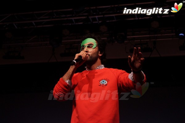 Ranbir Kapoor Interacts With School Children For 'Jagga Jasoos' in Mumbai