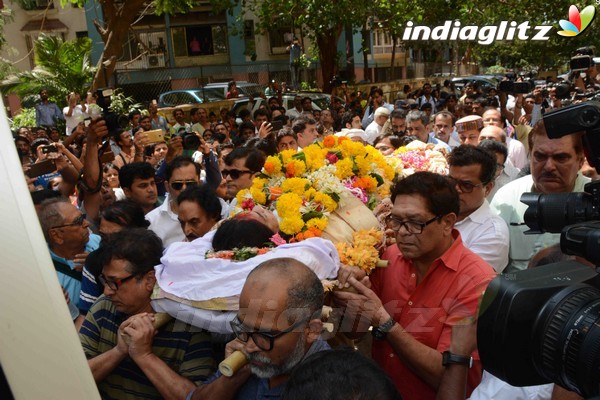 Bollywood Celebs at Funeral of Reema Lagoo