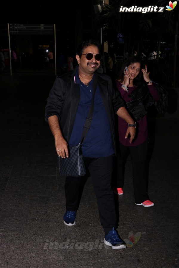 Shankar Mahadevan With Family Spotted at Airport