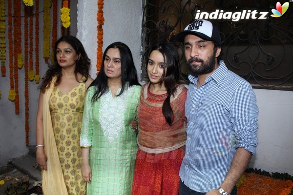 Shraddha Kapoor Celebrates Ganesh Chaturthi With Family at Home